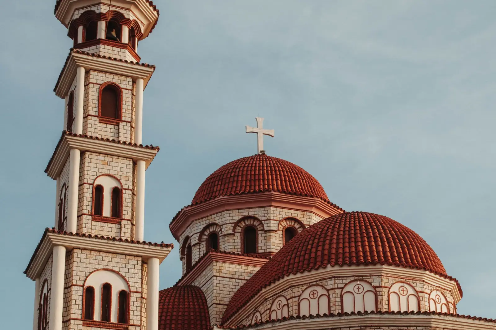 Katedralja Ortodokse e Ringjalljes së Krishtit në Korçë