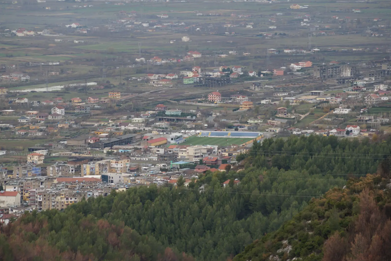 Stadiumi i Laçit