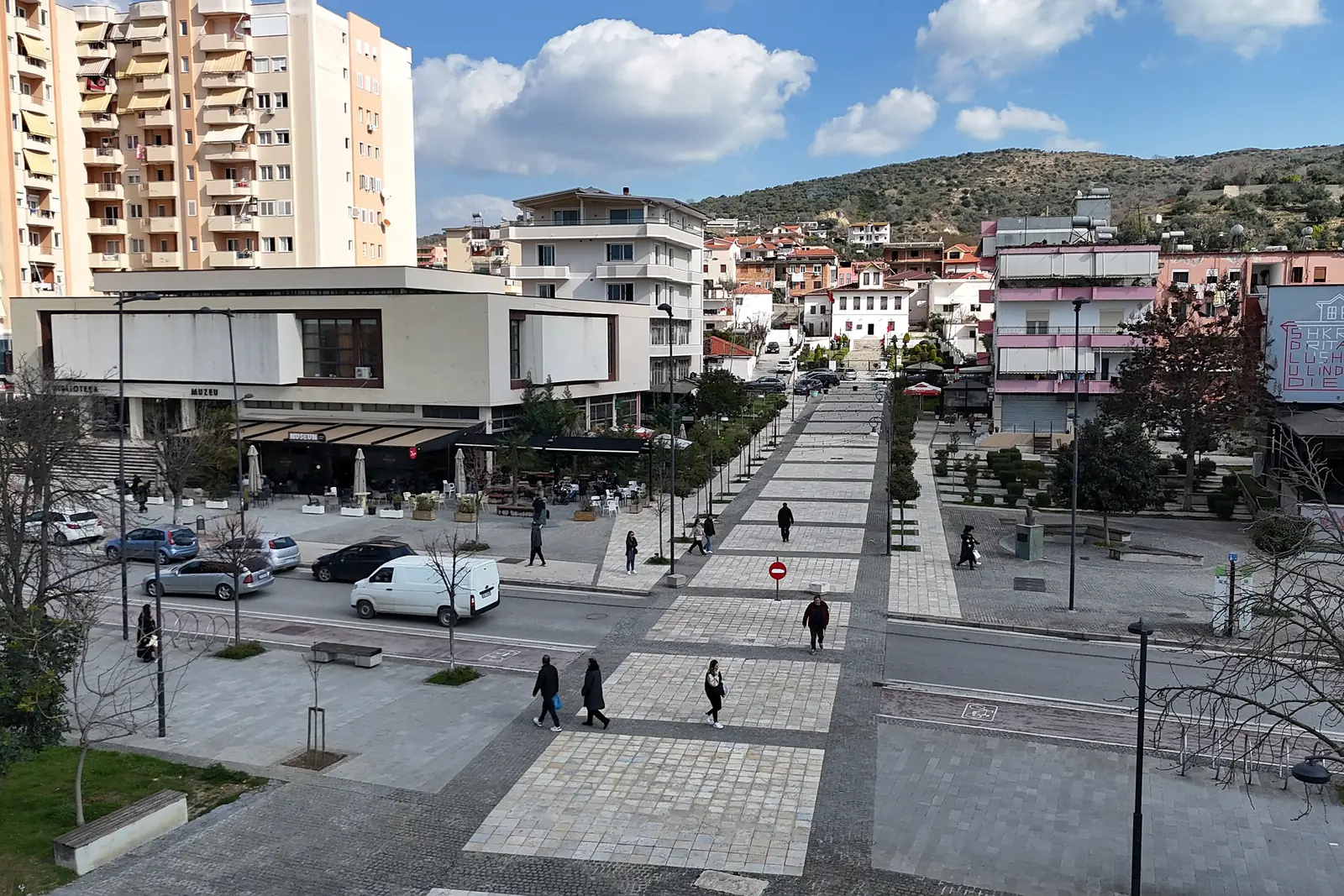 Pamje nga ajri e Muzeut Historik në Lushnjë